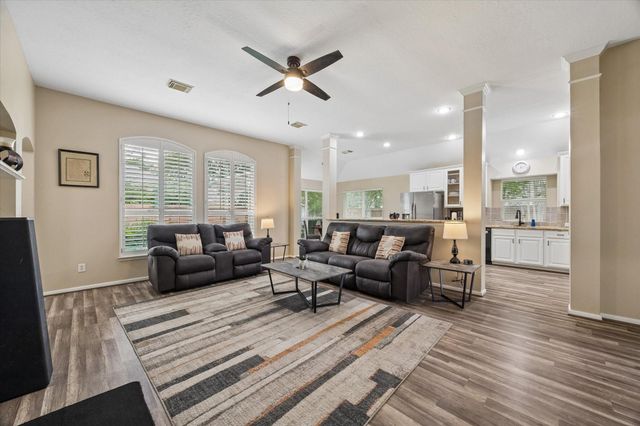 3306 Stonehurst Court, Pearland, TX 77584