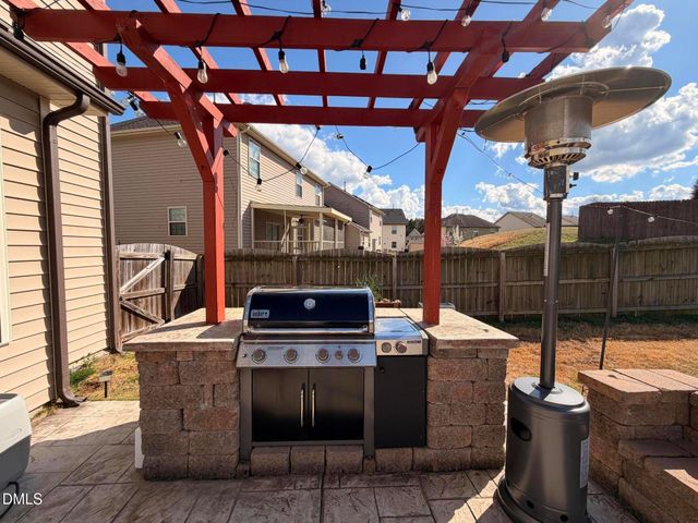 2710 Follow Me Way, Raleigh, NC 27610