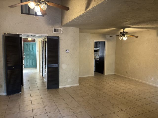 774 Highland Square Drive, Shreveport, LA 71107