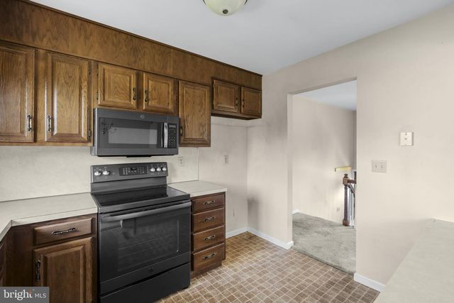 1525 EDINBOROUGH CIR, Landisville, PA 17538