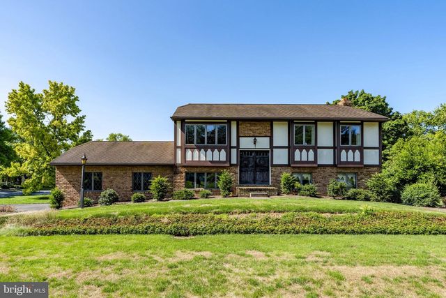 1525 EDINBOROUGH CIR, Landisville, PA 17538