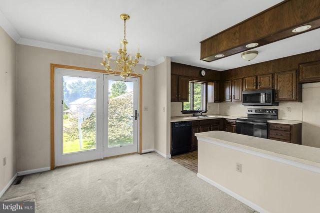 1525 EDINBOROUGH CIR, Landisville, PA 17538