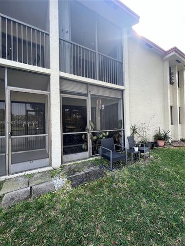 5533 Courtyard Dr 5533, Margate, FL 33063