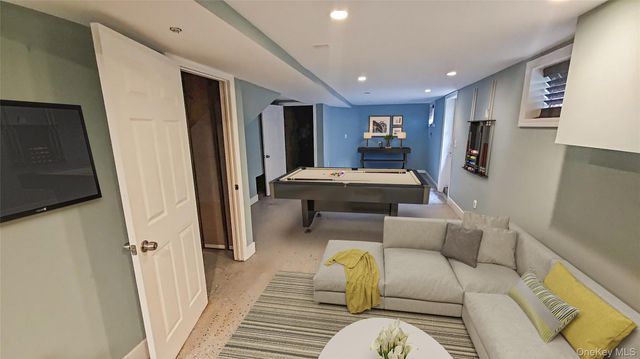 115 Park Lane, West Harrison, NY 10604