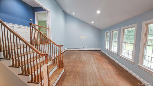 115 Park Lane, West Harrison, NY 10604