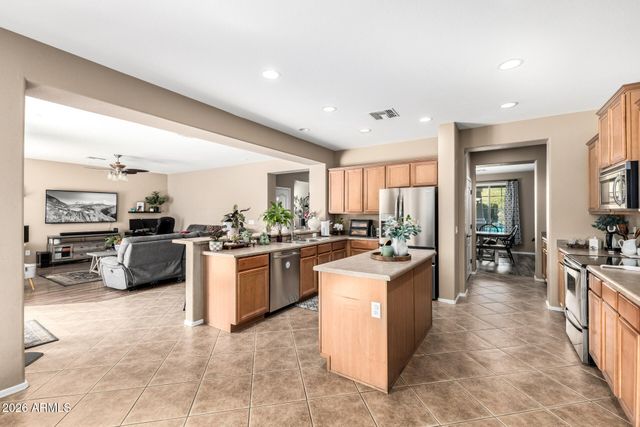 14317 W LISBON Lane, Surprise, AZ 85379