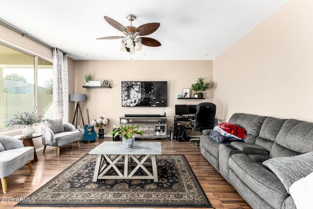 14317 W LISBON Lane, Surprise, AZ 85379