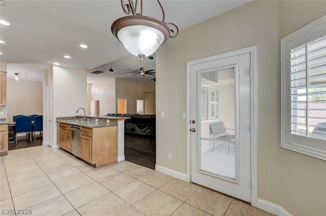 6000 Cabo San Lucas Avenue, Las Vegas, NV 89131
