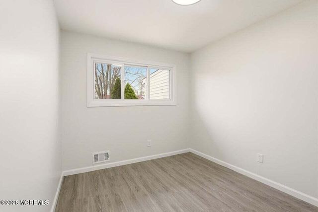 28 Brandies Road, Toms River, NJ 08757