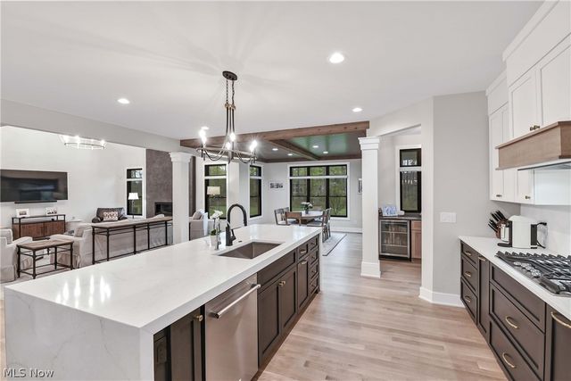1807 Jager Lane, Westlake, OH 44145