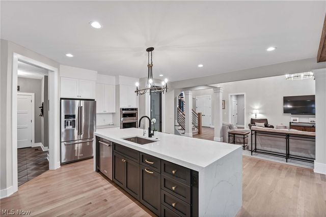 1807 Jager Lane, Westlake, OH 44145