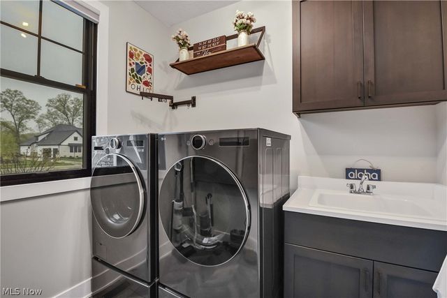 1807 Jager Lane, Westlake, OH 44145