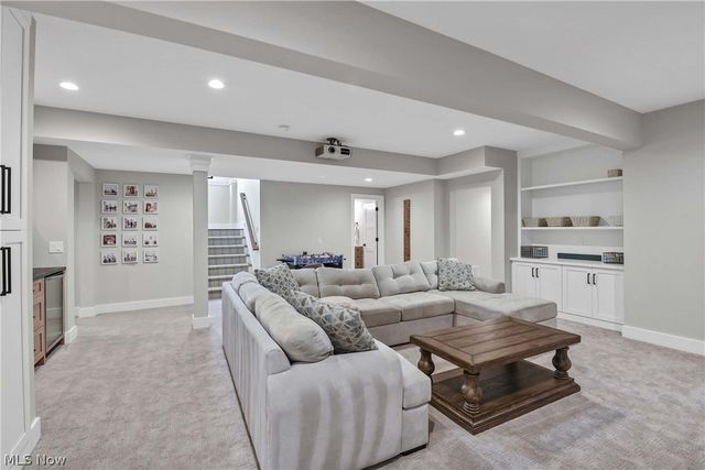 1807 Jager Lane, Westlake, OH 44145