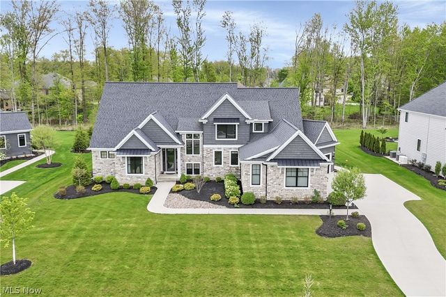 1807 Jager Lane, Westlake, OH 44145