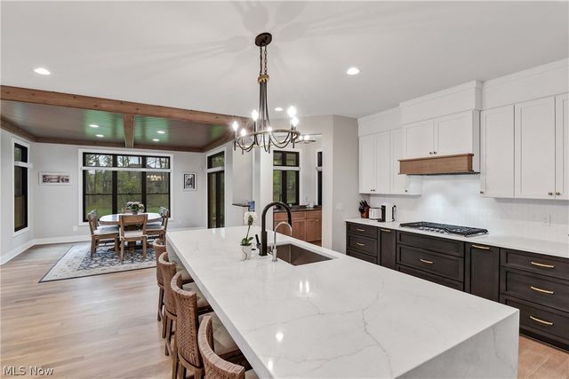 1807 Jager Lane, Westlake, OH 44145