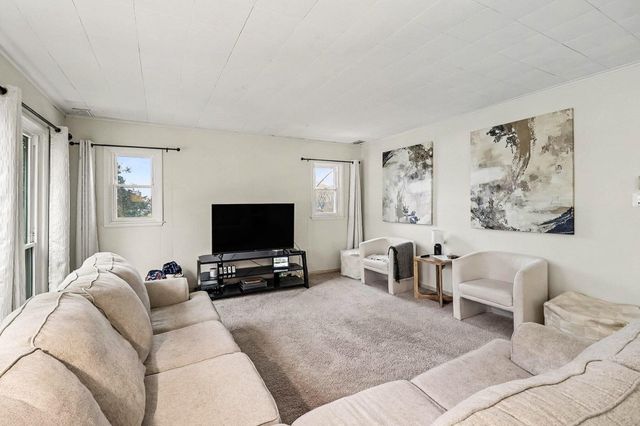 10726 Chase Road, Montague, MI 49437