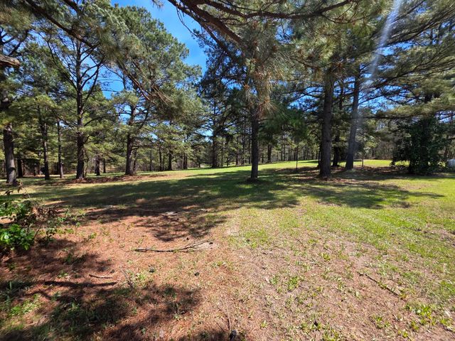448 County Road 3955, Mineola, TX 75773