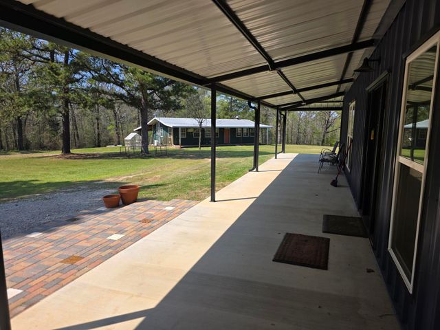 448 County Road 3955, Mineola, TX 75773