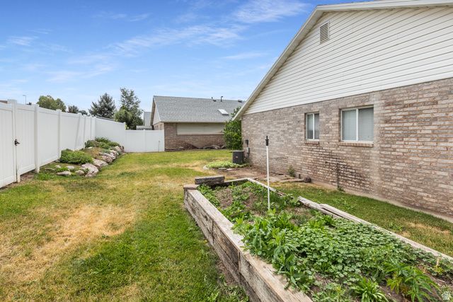 4108 S 950 E, South Ogden, UT 84403