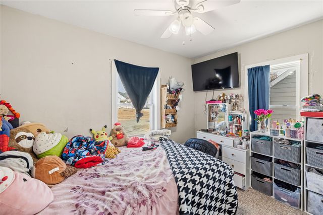 1415 Osceola Avenue, Des Moines, IA 50316