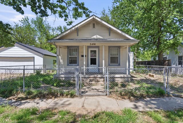 2458 W 3rd, Wichita, KS 67203