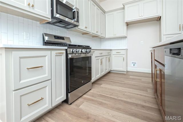 6420 Glennsway Drive, Imperial, MO 63052