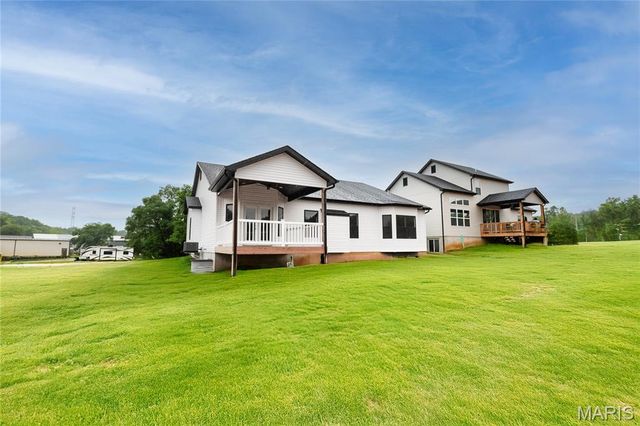 6420 Glennsway Drive, Imperial, MO 63052