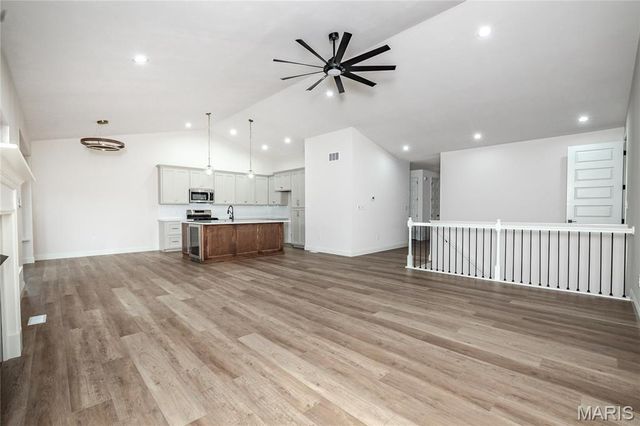 6420 Glennsway Drive, Imperial, MO 63052