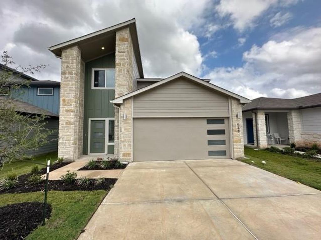 548 Wilshire RD, San Marcos, TX 78666