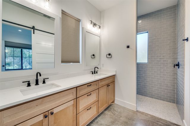 1211 Westhaven Drive, Canyon Lake, TX 78133