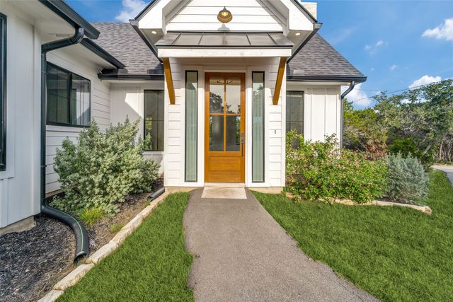 1211 Westhaven Drive, Canyon Lake, TX 78133