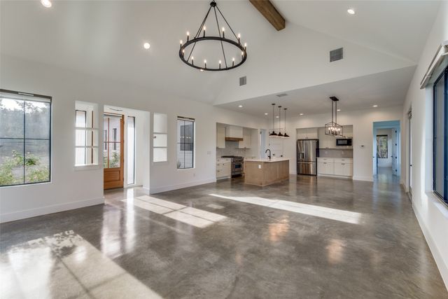 1211 Westhaven Drive, Canyon Lake, TX 78133