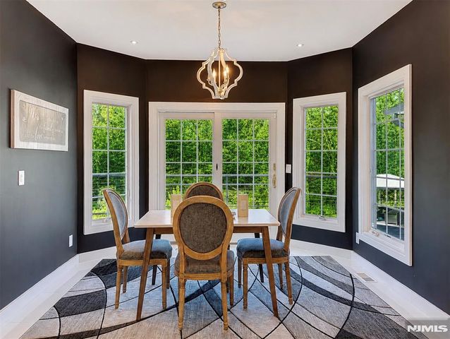 99 Lambert Drive, Sparta, NJ 07871