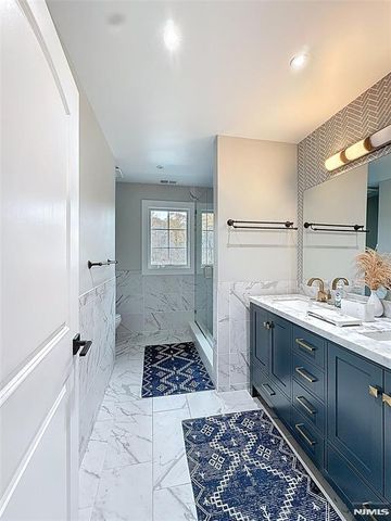 99 Lambert Drive, Sparta, NJ 07871