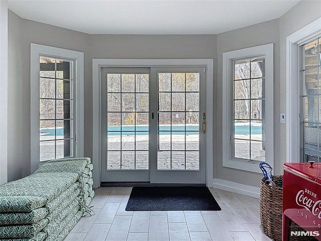 99 Lambert Drive, Sparta, NJ 07871