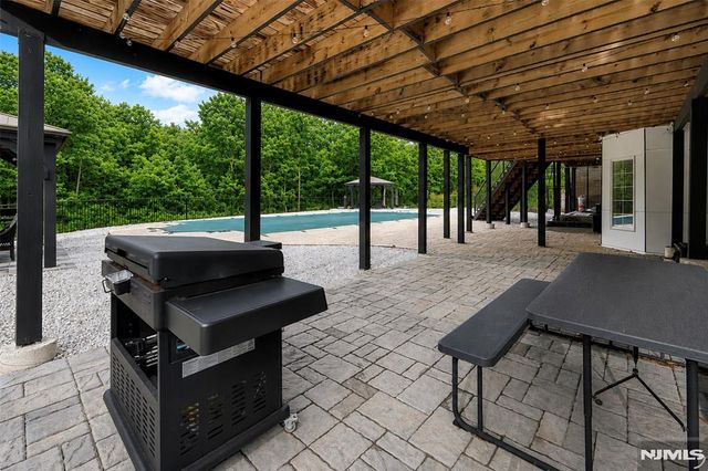 99 Lambert Drive, Sparta, NJ 07871