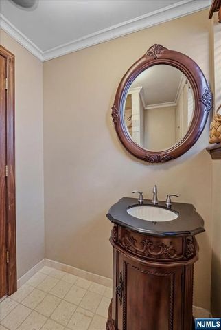 77 William Street, Kearny, NJ 07032