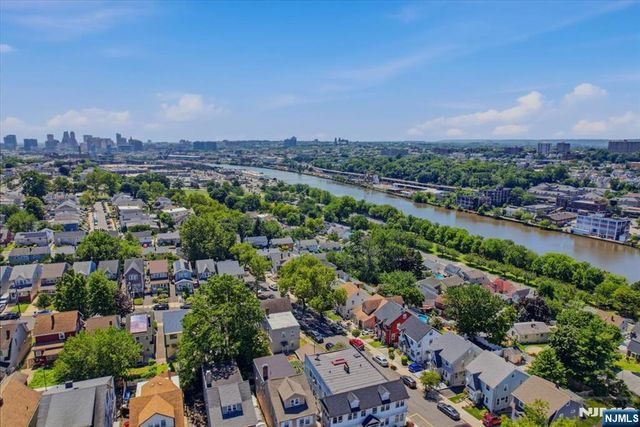 77 William Street, Kearny, NJ 07032