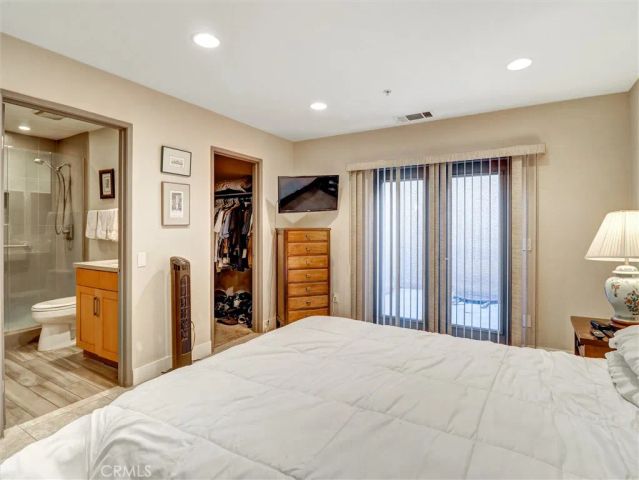 2955 E Avery B, Palm Springs, CA 92264