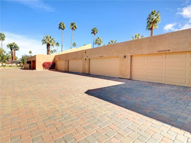 2955 E Avery B, Palm Springs, CA 92264
