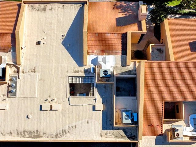 2955 E Avery B, Palm Springs, CA 92264