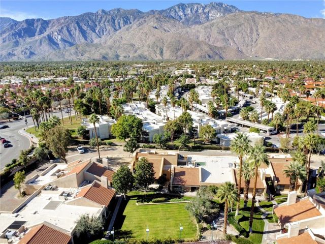 2955 E Avery B, Palm Springs, CA 92264