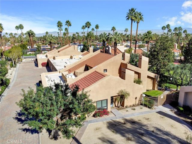 2955 E Avery B, Palm Springs, CA 92264