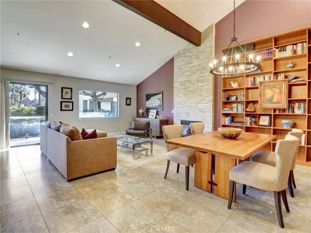 2955 E Avery B, Palm Springs, CA 92264