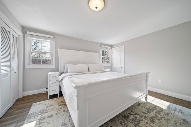 140 Old Ferry Rd M, Haverhill, MA 01830