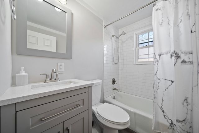 140 Old Ferry Rd M, Haverhill, MA 01830
