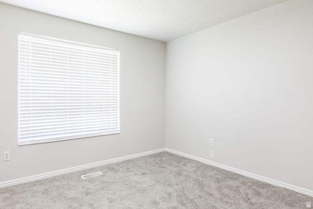 3063 W HOLDERSHILL LN, Taylorsville, UT 84129