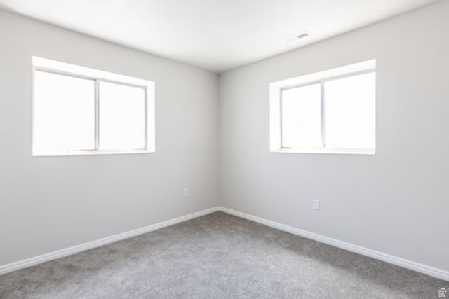 3063 W HOLDERSHILL LN, Taylorsville, UT 84129