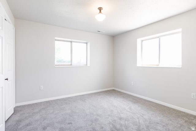 3063 W HOLDERSHILL LN, Taylorsville, UT 84129