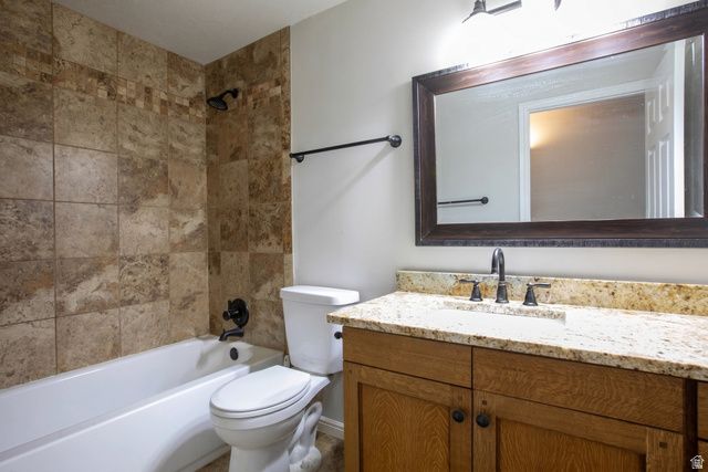 3063 W HOLDERSHILL LN, Taylorsville, UT 84129